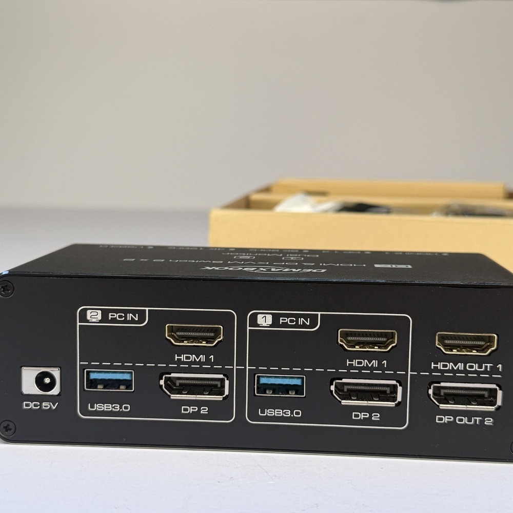 DEMAXBOOK 8K HDMI DP KVM Switch 2x2 Dual Monitor HDMI 2.1 DP 1.4 USB 3.0 Black - Picture 3 of 4